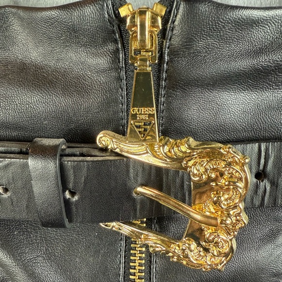 Guess Faux Leather High-Waisted Pencil Skirt with Gold Zipper and Belt, Size 6 - Picture 3 of 10